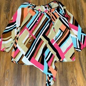 Juniors Top size small